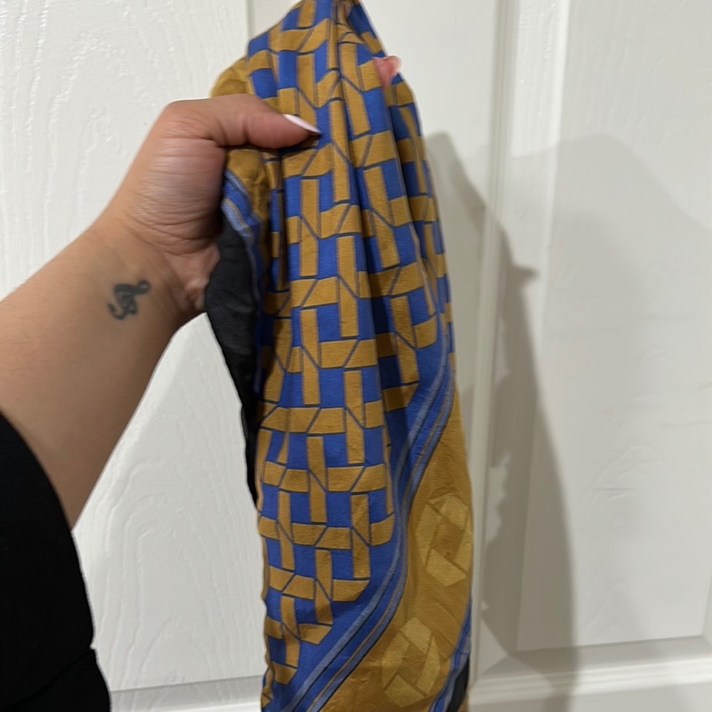 Lands end chase scarf